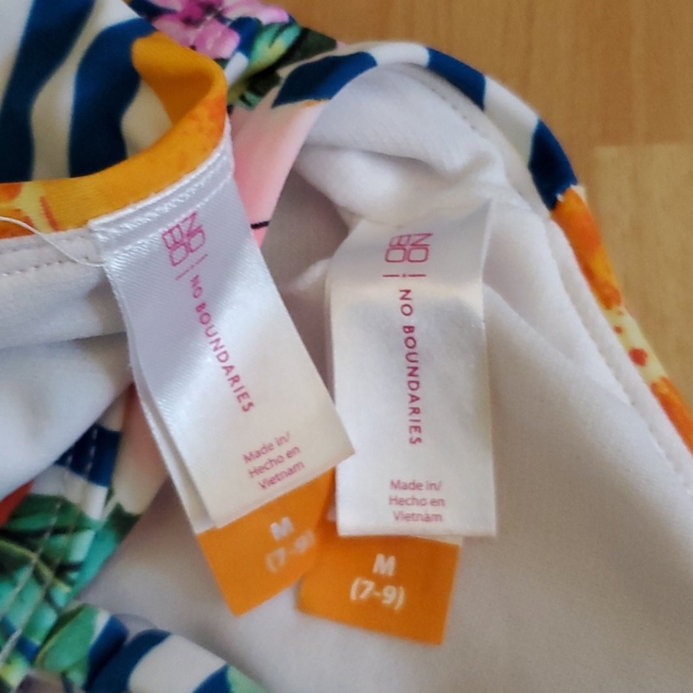 π€Bathing suit 2pcs πΌπππ - Picture 8 of 11